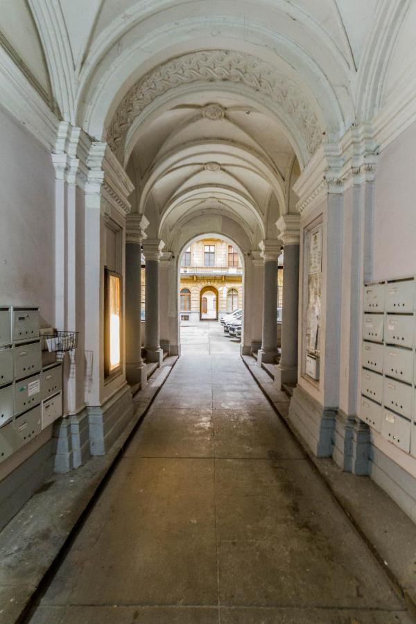 The Museum Living Budapest Esterno foto